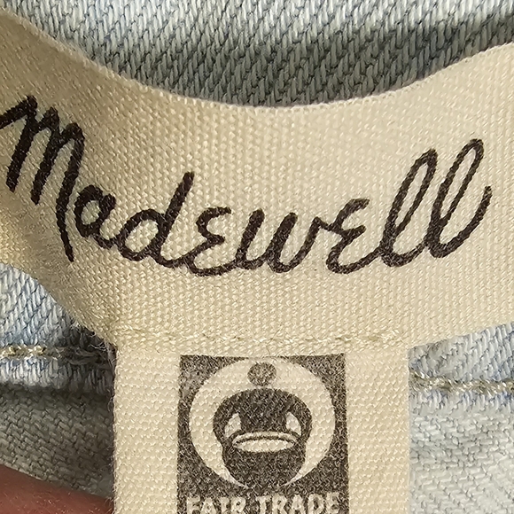 Classic White Women's Jeans - Picture 6 of 10